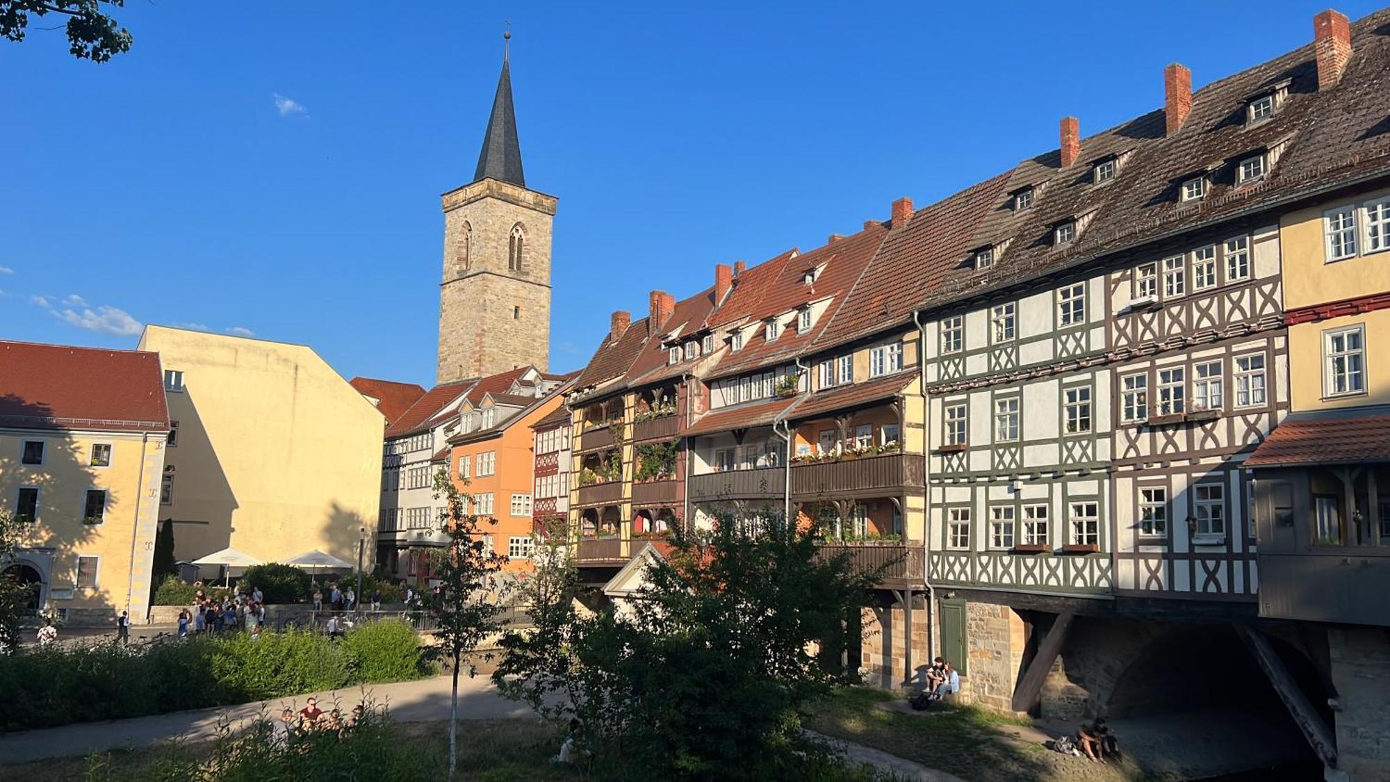 Ferienwohnung Schildblick Modernes Apartment Direkt In Der Altstadt Von Erfurt Nahe Der Kraemerbruecke - Beste Innenstadtlage מראה חיצוני תמונה