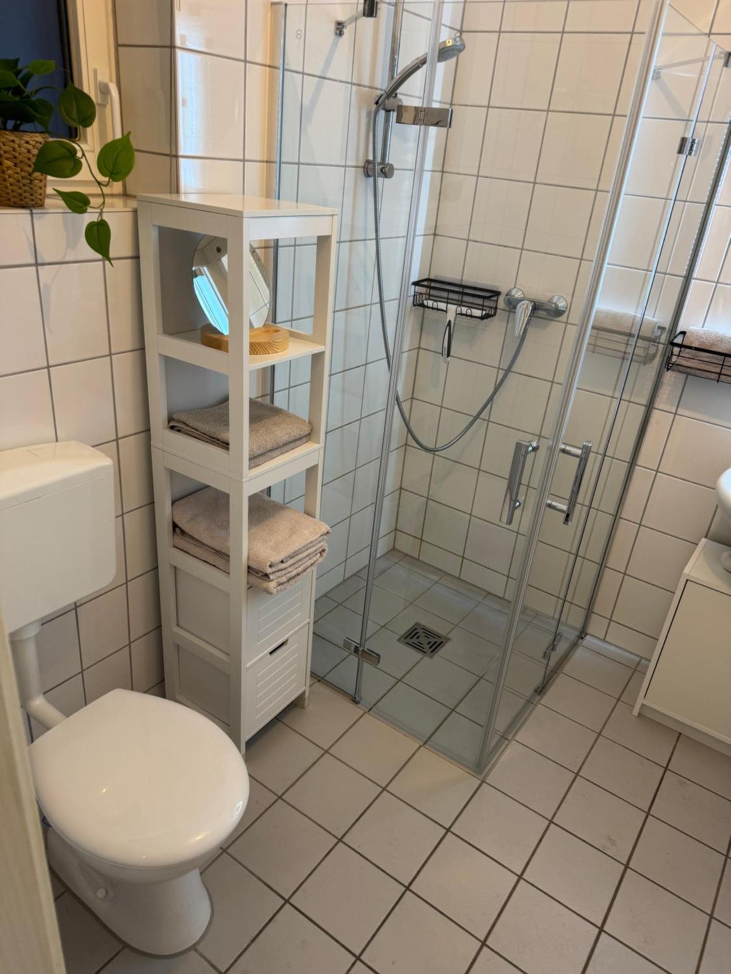 Ferienwohnung Schildblick Modernes Apartment Direkt In Der Altstadt Von Erfurt Nahe Der Kraemerbruecke - Beste Innenstadtlage מראה חיצוני תמונה