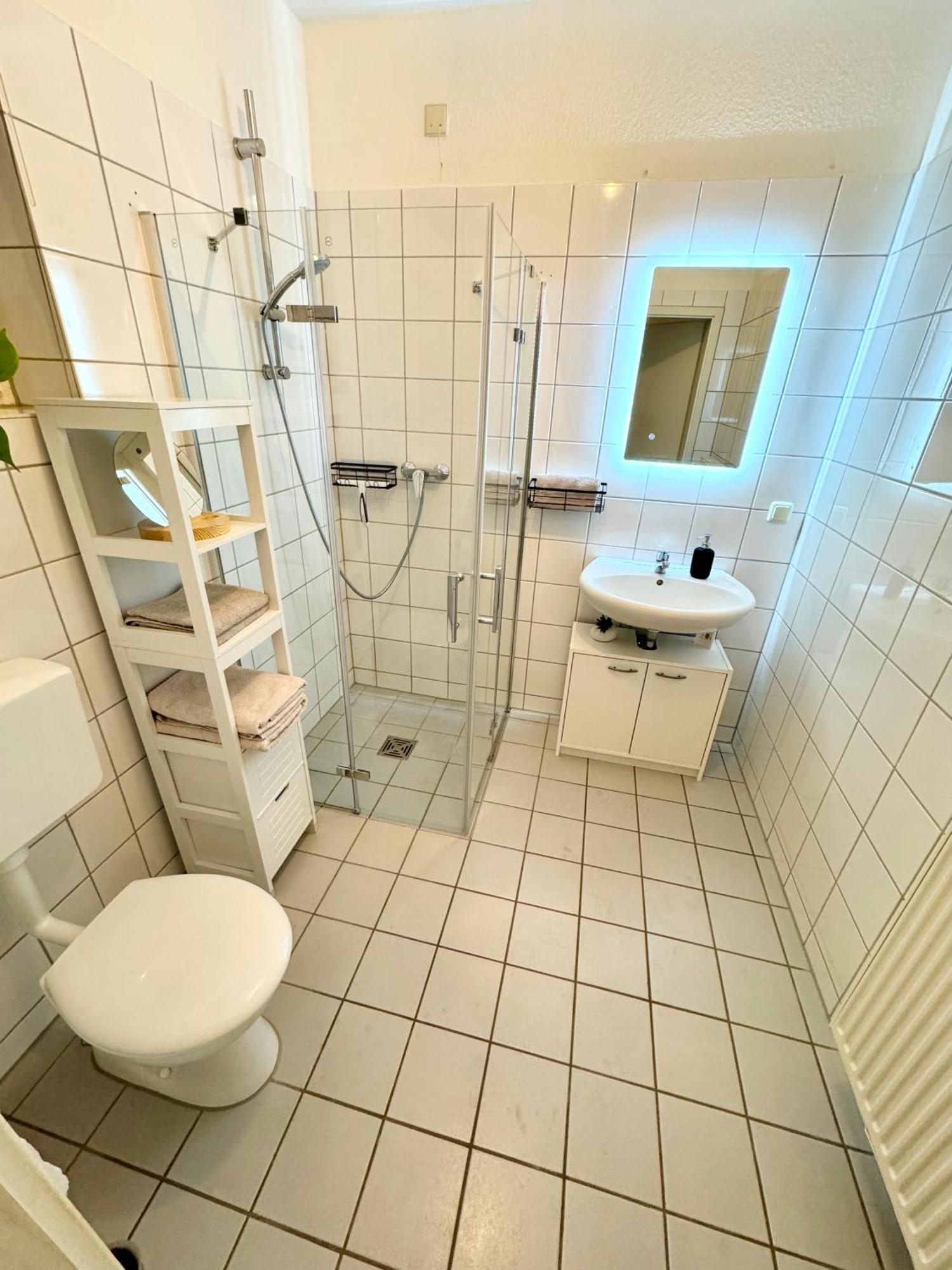 Ferienwohnung Schildblick Modernes Apartment Direkt In Der Altstadt Von Erfurt Nahe Der Kraemerbruecke - Beste Innenstadtlage מראה חיצוני תמונה